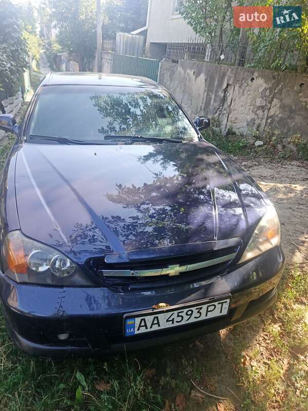 Седан Chevrolet Evanda 2004 в Димері фото Седан Chevrolet Evanda 2004 в Димері