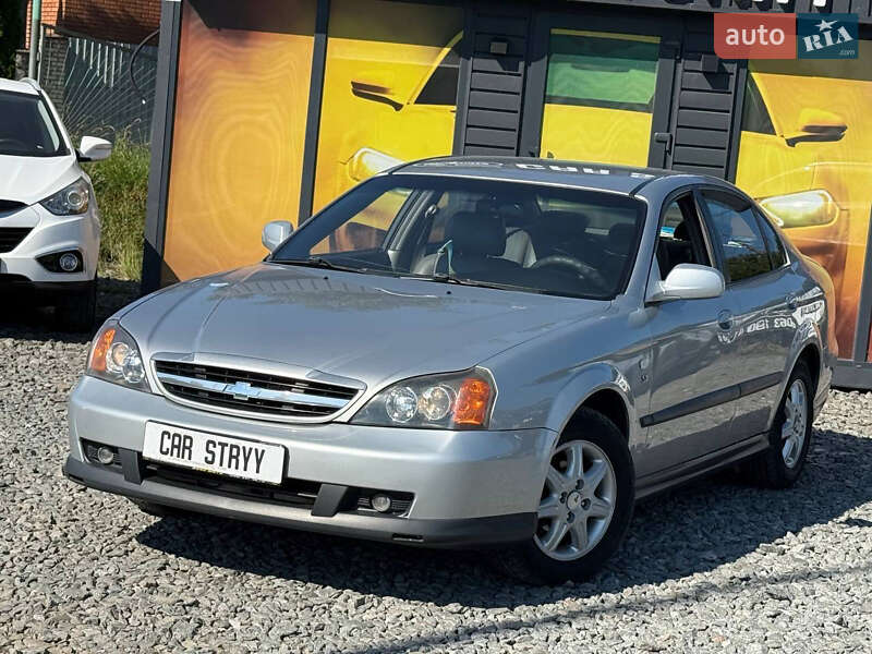 Седан Chevrolet Evanda 2005 в Стрые