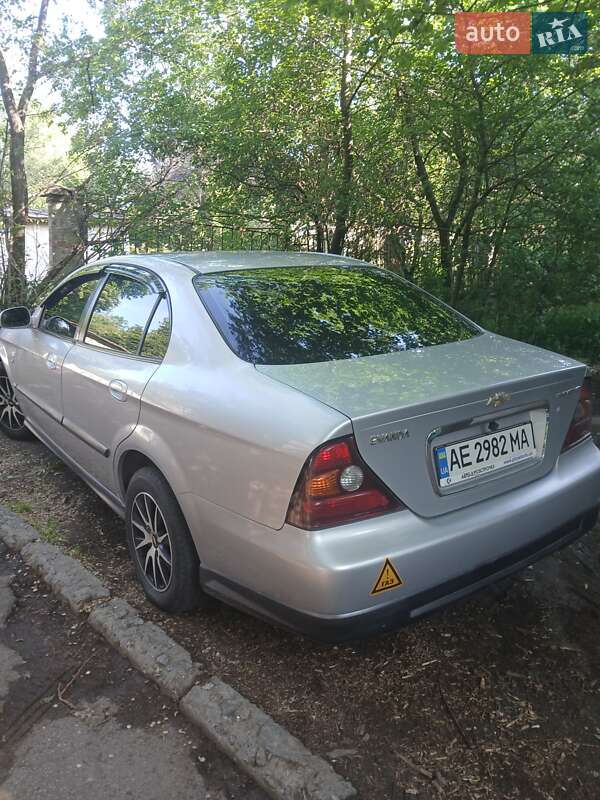 Седан Chevrolet Evanda 2006 в Запоріжжі