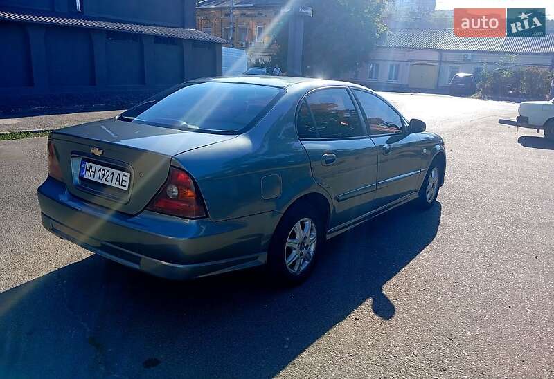 Chevrolet Evanda 2005