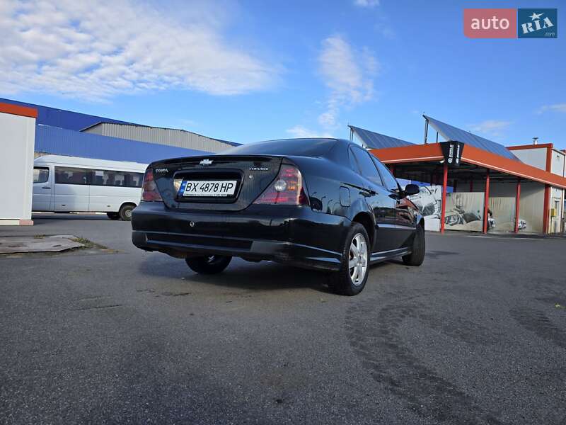 Седан Chevrolet Evanda 2005 в Виннице