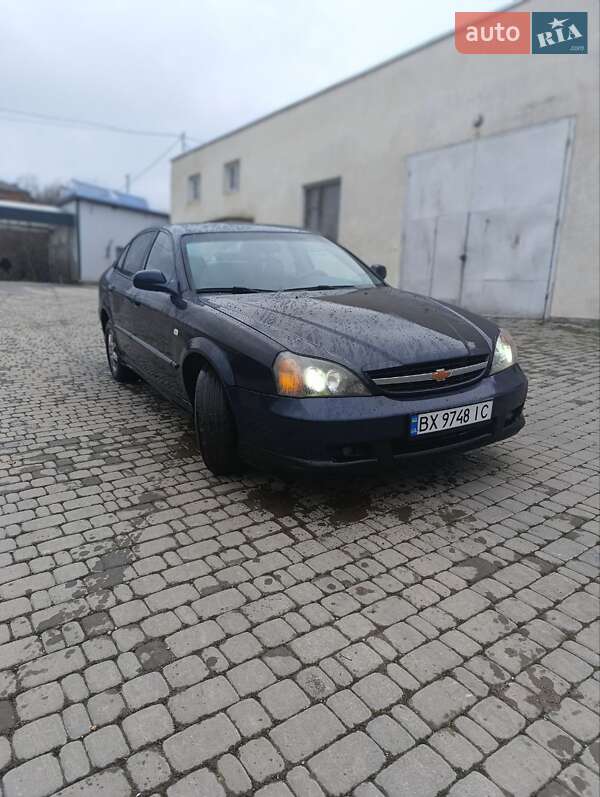 Седан Chevrolet Evanda 2006 в Борщеві