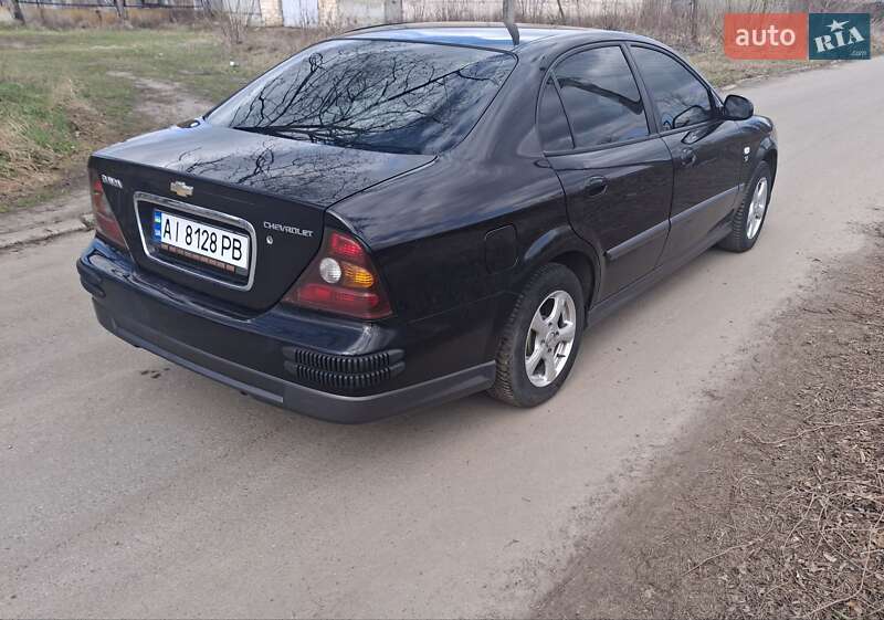 Chevrolet Evanda 2006