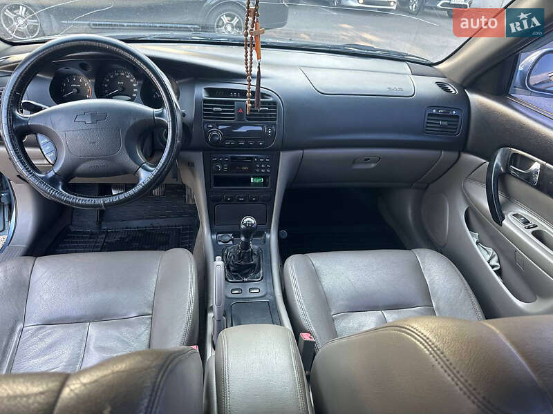 Седан Chevrolet Evanda 2005 в Киеве