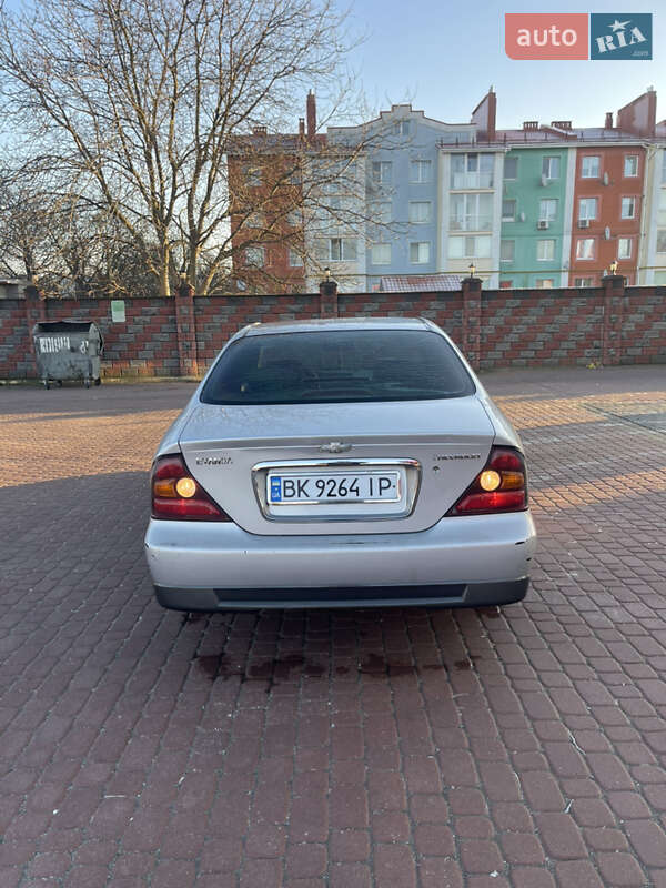 Седан Chevrolet Evanda 2006 в Ровно фото 4 Седан Chevrolet Evanda 2006 в Ровно