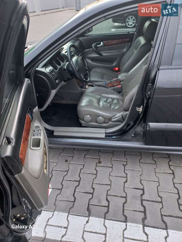 Седан Chevrolet Evanda 2005 в Одессе