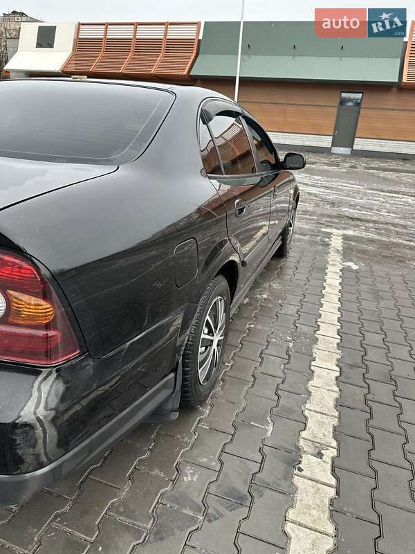 Седан Chevrolet Evanda 2006 в Кривом Роге