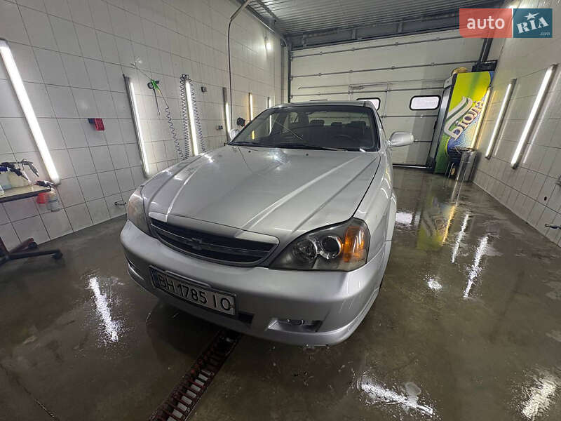 Седан Chevrolet Evanda 2006 в Одессе фото Седан Chevrolet Evanda 2006 в Одессе