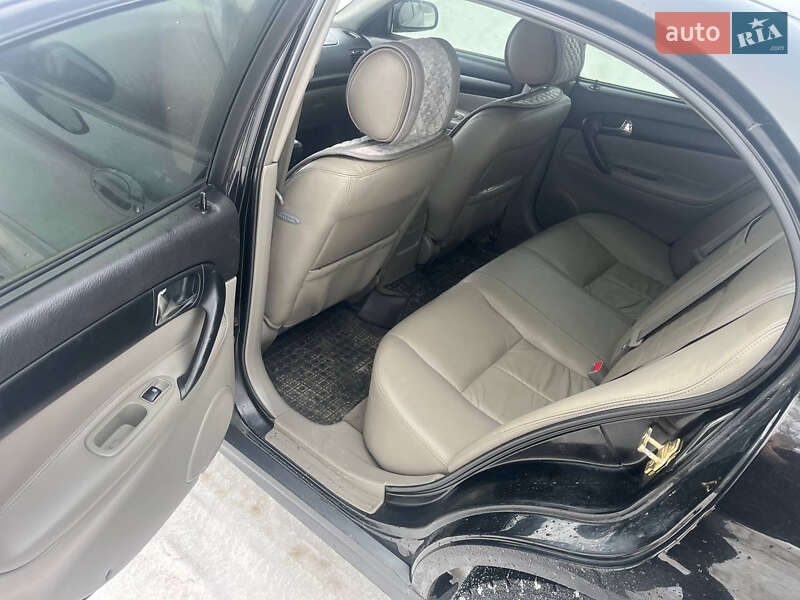 Седан Chevrolet Evanda 2005 в Ярмолинцах