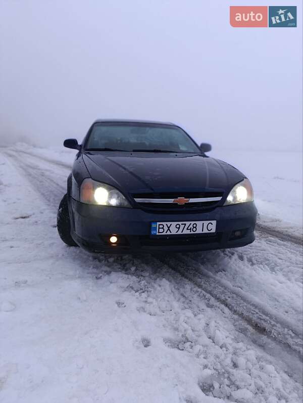 Седан Chevrolet Evanda 2006 в Борщеві
