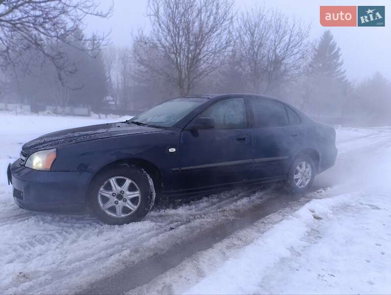 Седан Chevrolet Evanda 2006 в Борщеві