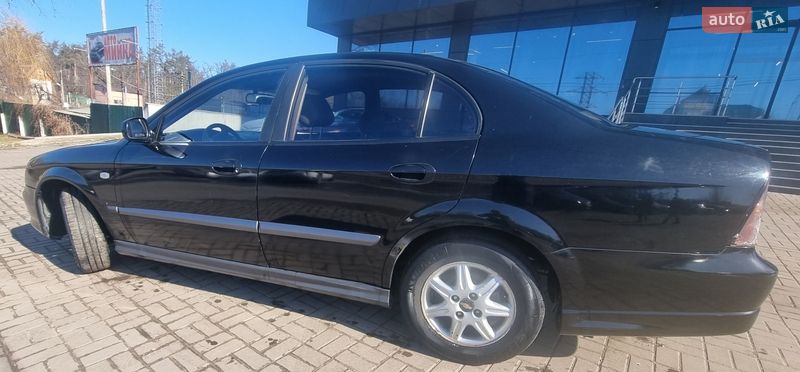 Седан Chevrolet Evanda 2005 в Києві