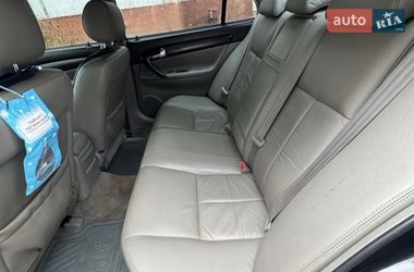 Седан Chevrolet Evanda 2005 в Чернигове