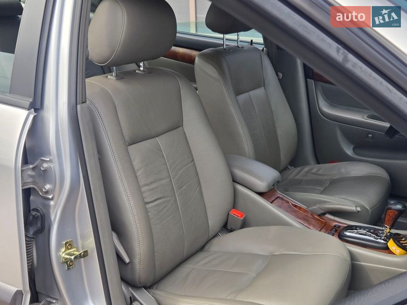 Седан Chevrolet Evanda 2006 в Киеве