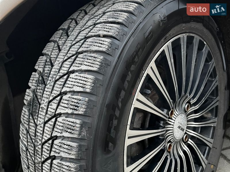 Седан Chevrolet Evanda 2004 в Львове