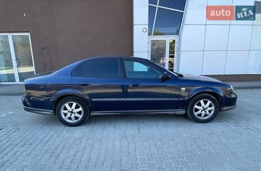 Седан Chevrolet Evanda 2004 в Львові