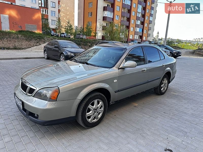 Седан Chevrolet Evanda 2005 в Тернополе