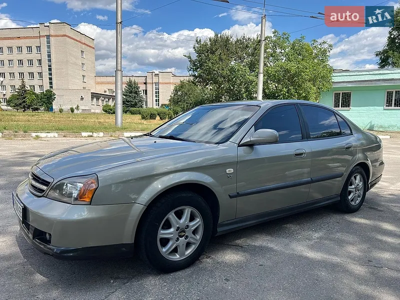 Chevrolet Evanda 2005