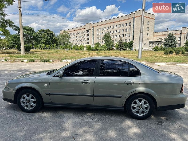 Седан Chevrolet Evanda 2005 в Запорожье фото 10 Седан Chevrolet Evanda 2005 в Запорожье