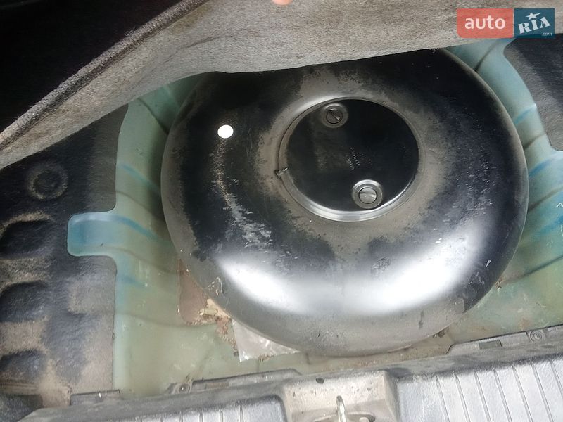 Седан Chevrolet Evanda 2004 в Львове