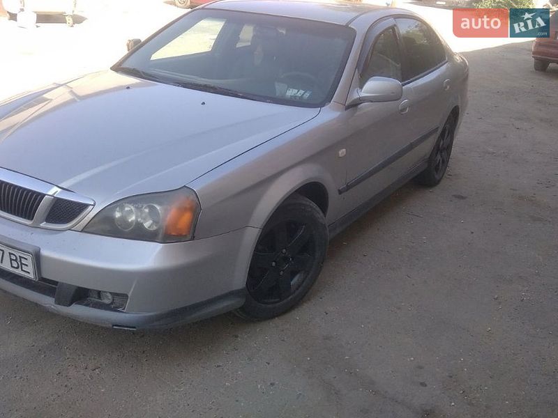 2005 Chevrolet Evanda, VIN KL1LF69ZE5B151789:plate — zdjęcie 1 (autoria)