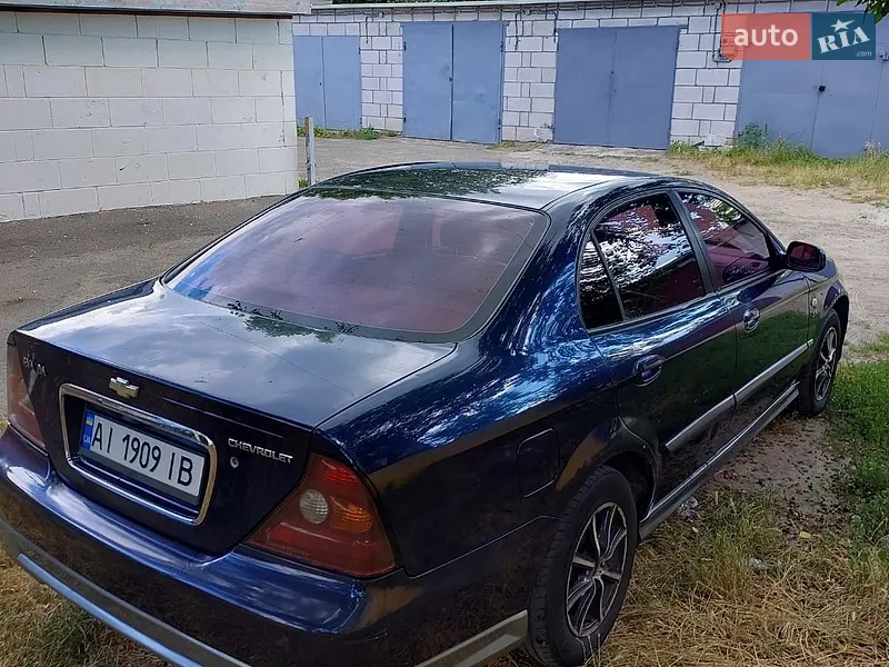 Chevrolet Evanda 2005
