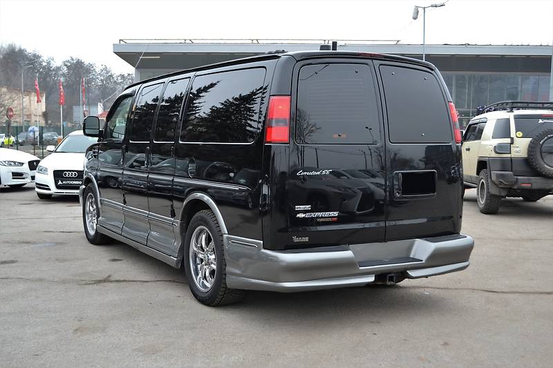 Мінівен Chevrolet Express 2009 в Харкові
