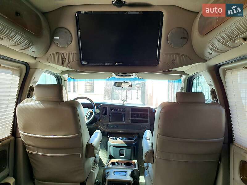 Минивэн Chevrolet Express 2007 в Днепре