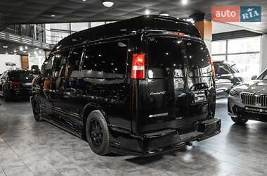Минивэн Chevrolet Express 2014 в 