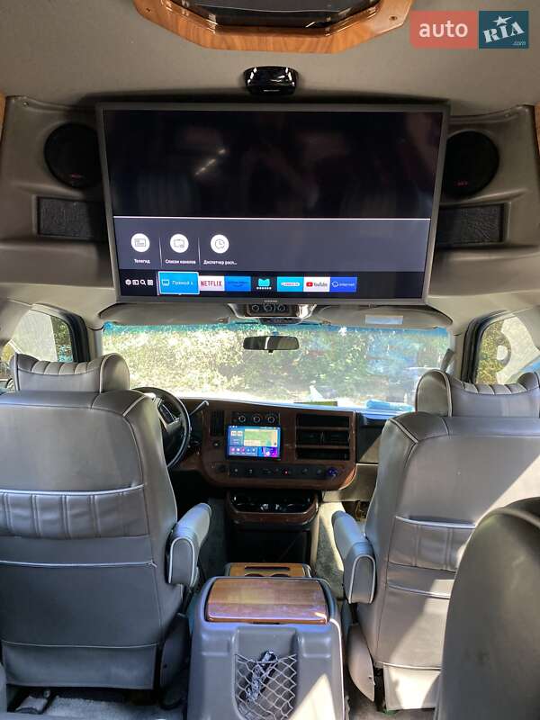 Минивэн Chevrolet Express 2008 в Киеве