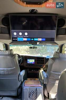 Минивэн Chevrolet Express 2008 в 