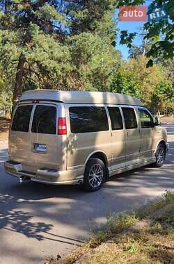 Минивэн Chevrolet Express 2011 в Киеве