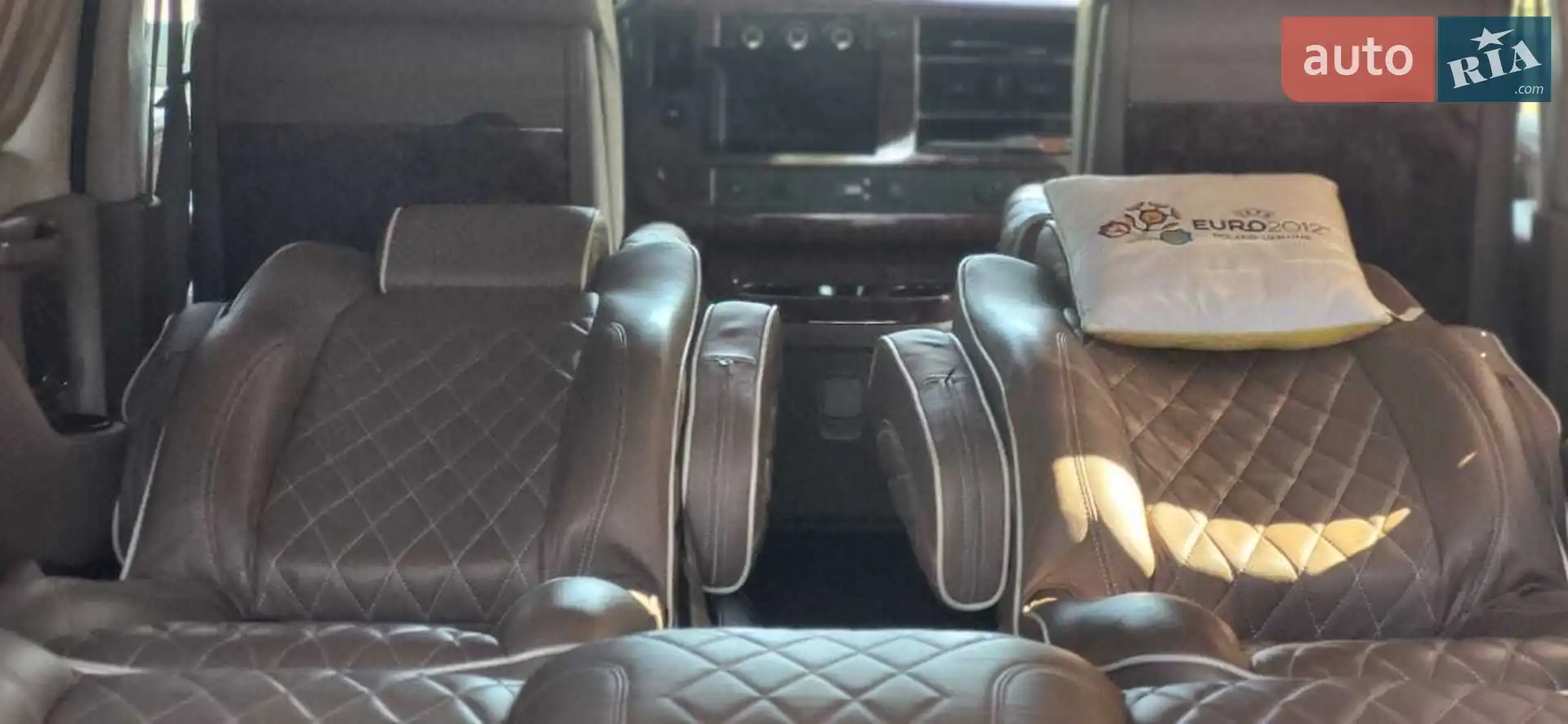 2011 Chevrolet Express - мініатюра 27