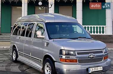 Минивэн Chevrolet Express 2008 в 