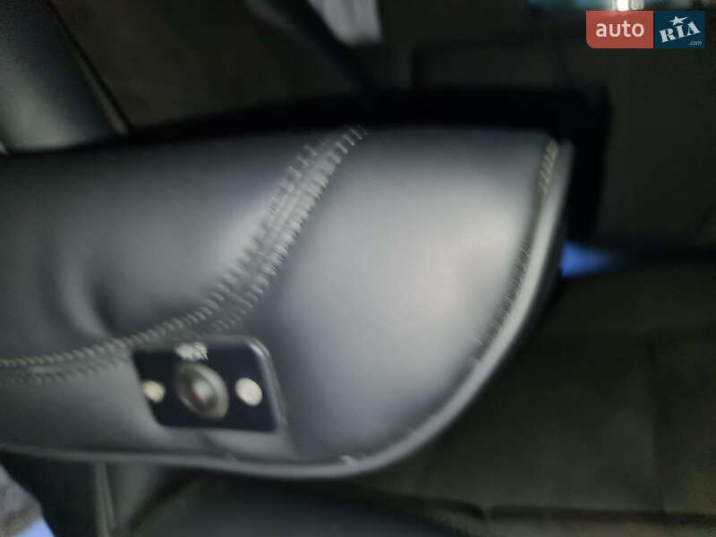 Минивэн Chevrolet Express 2017 в Днепре фото 34 Минивэн Chevrolet Express 2017 в Днепре