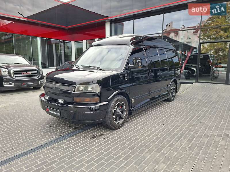 Мінівен Chevrolet Express 2008 в Одесі