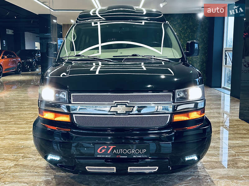 Минивэн Chevrolet Express 2013 в Киеве фото 3 Минивэн Chevrolet Express 2013 в Киеве