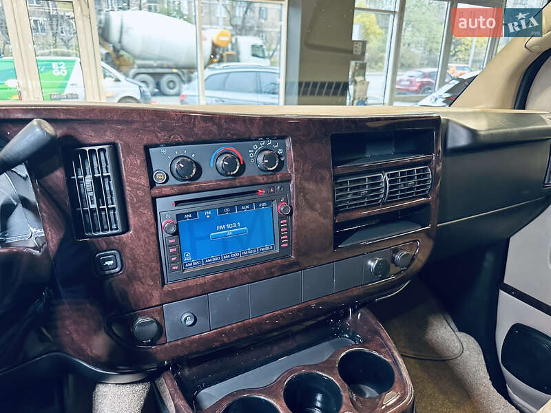 Минивэн Chevrolet Express 2013 в Киеве фото 29 Минивэн Chevrolet Express 2013 в Киеве