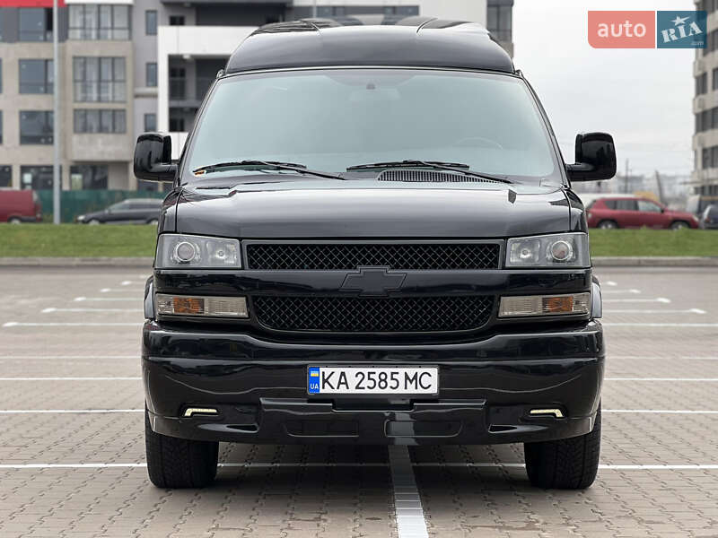 Мінівен Chevrolet Express 2022 в Києві фото 4 Мінівен Chevrolet Express 2022 в Києві