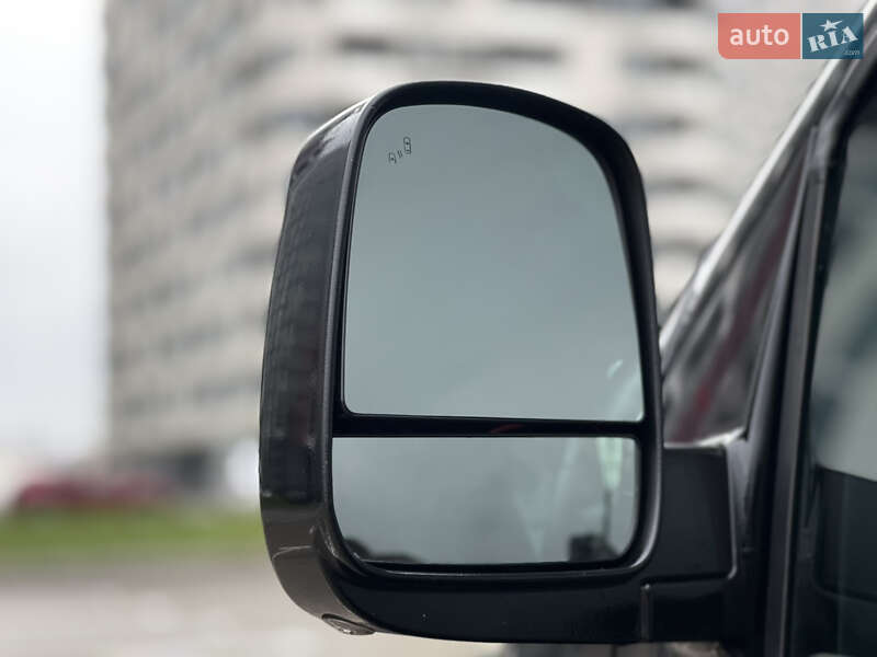 Мінівен Chevrolet Express 2022 в Києві фото 12 Мінівен Chevrolet Express 2022 в Києві