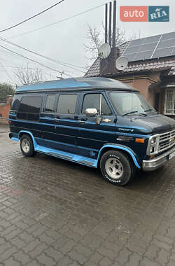 Минивэн Chevrolet Express 1996 в Луцке