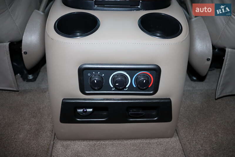 Мінівен Chevrolet Express 2014 в Львові