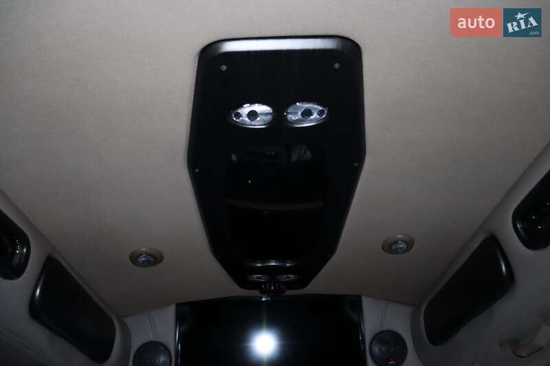 Мінівен Chevrolet Express 2014 в Львові