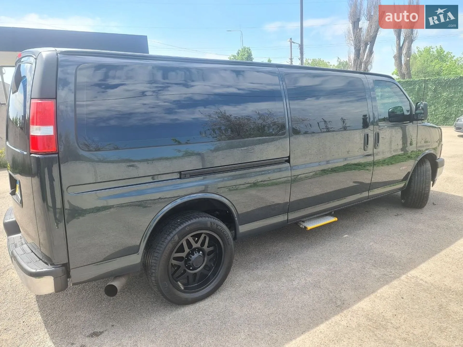 2017 Chevrolet Express - мініатюра 8