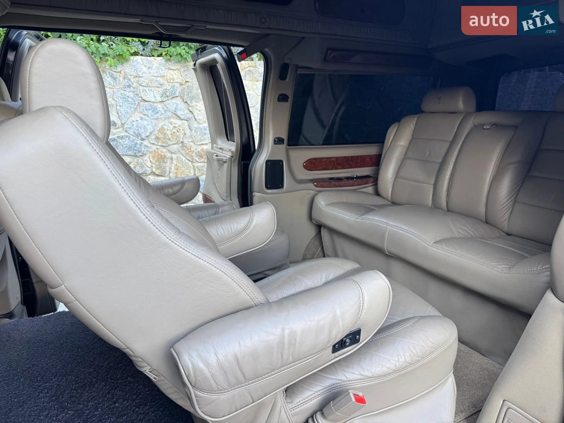 2012 Chevrolet Express - мініатюра 17