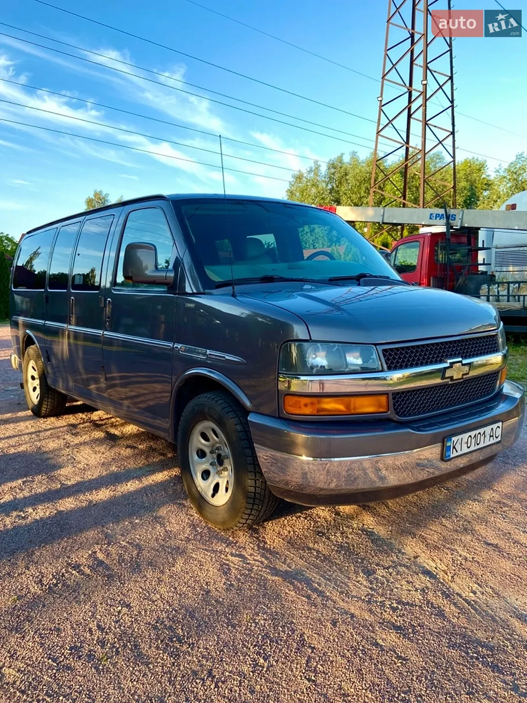 2010 Chevrolet Express - мініатюра 4
