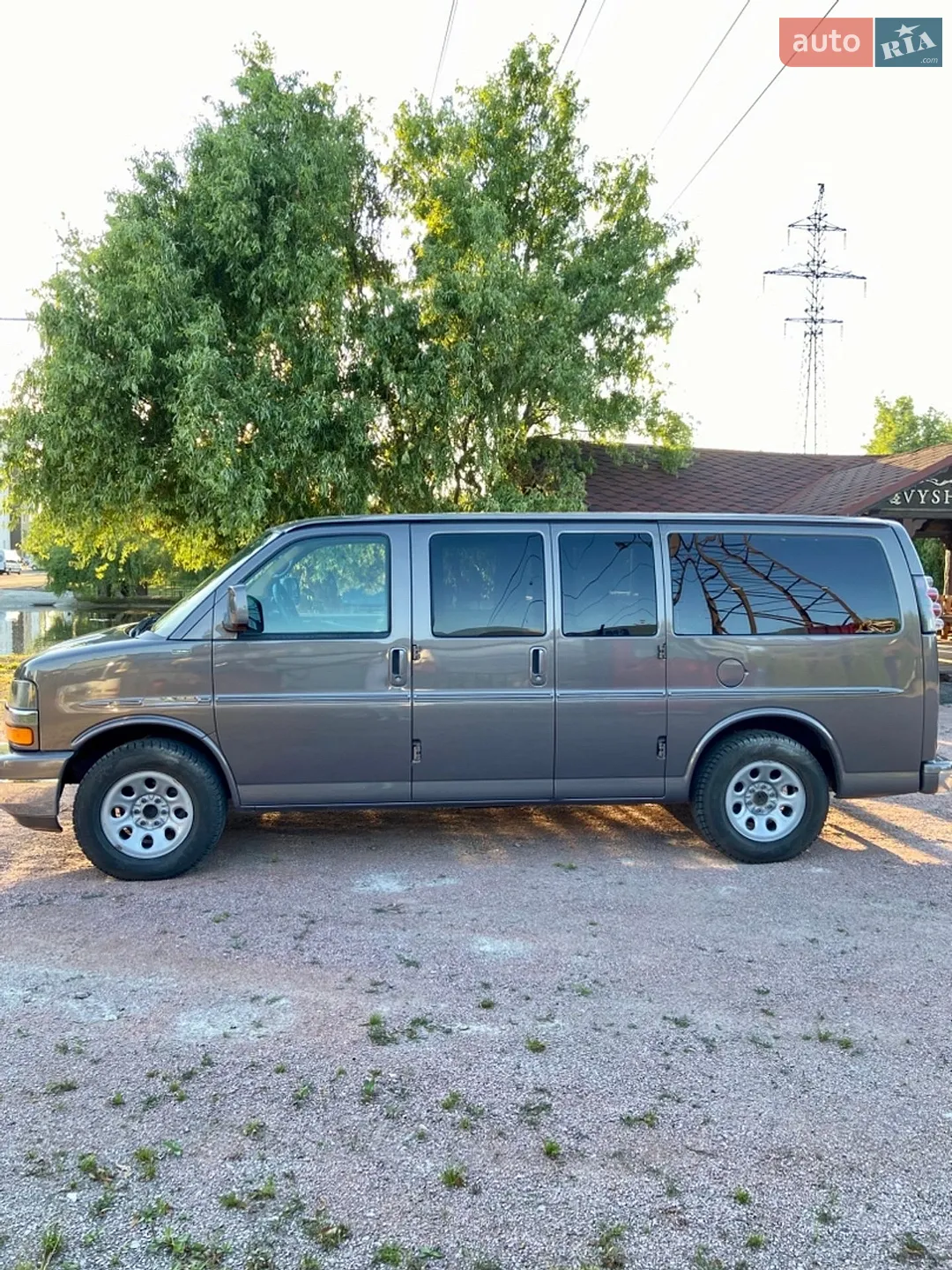 2010 Chevrolet Express - мініатюра 12