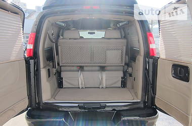 Минивэн Chevrolet Express 2019 в 