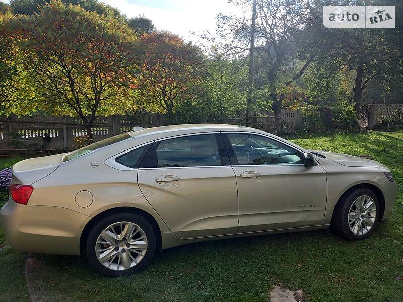 Седан Chevrolet Impala 2013 в Косове
