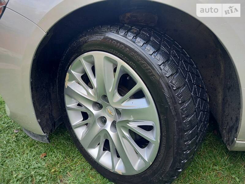 Седан Chevrolet Impala 2013 в Косове